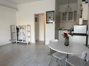 Lovely condo next to European Area